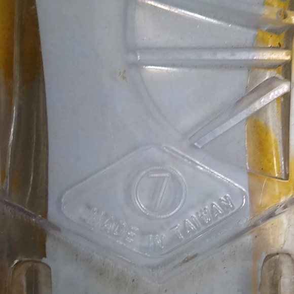 🟢VINEYARD VINES Flip Flops - Picture 3 of 7